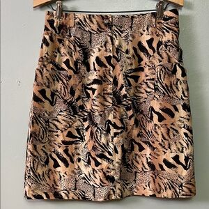 Chic Silk Animal Print Mini Skirt